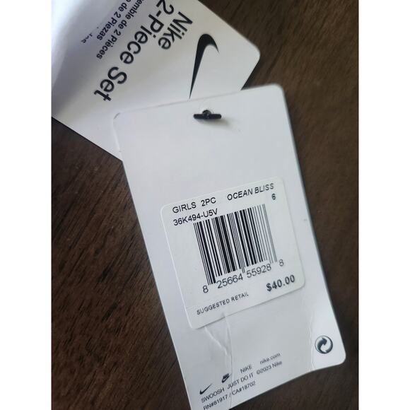 Nwt Nike Girls 2 Piece Set Short & Tee Ocean Bliss Size 6 M - Picture 4 of 6